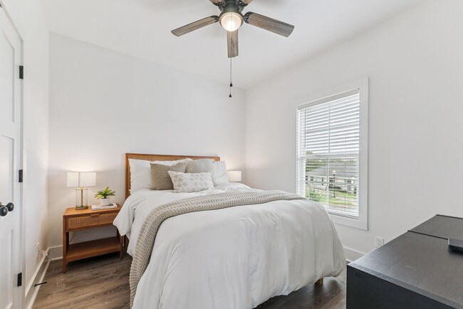 Photo - 211 Cicero St