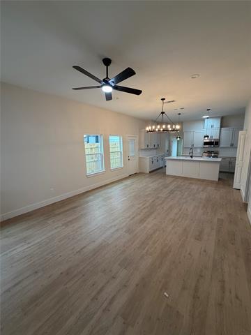 Photo - 13711 Biggs St