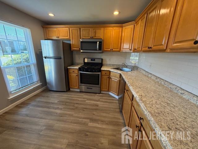 Photo - 253 Bromley Pl