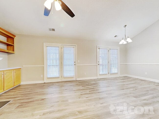 1336 Parliament Lake Dr