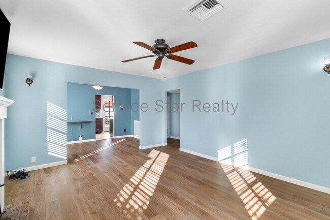 Photo - 1234 E Hubbell St