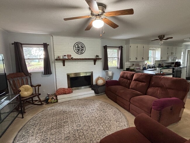 Photo - The Perfect Family Home!!!