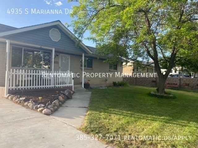 Photo - 4935 Marianna Dr