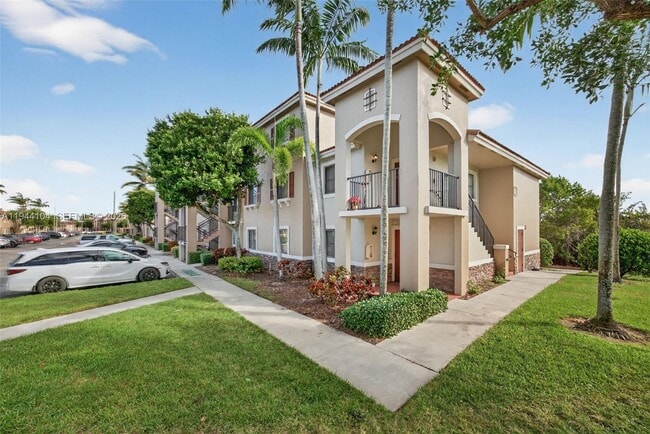 Building Photo - 22901 SW 88th Pl Unit 105