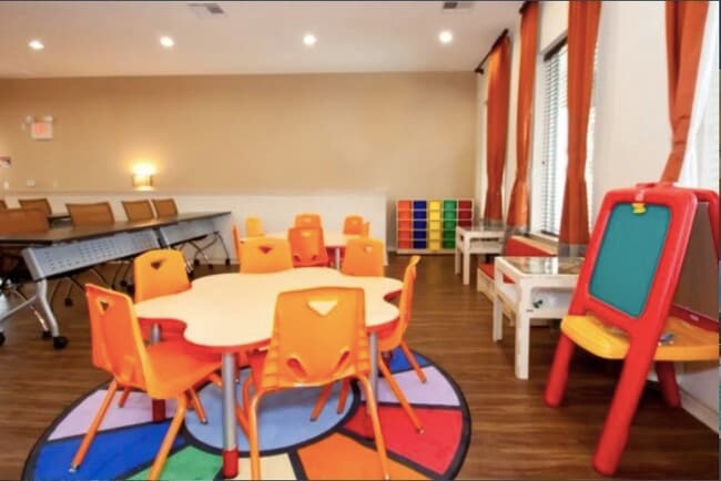 Photo - 8275 Stonebrook Pkwy