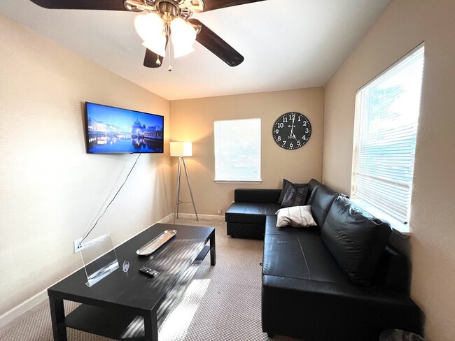 Sala de estar - 122 Rilla Vista Dr Unidad 2