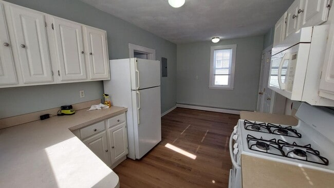 Photo - 225 Florence St