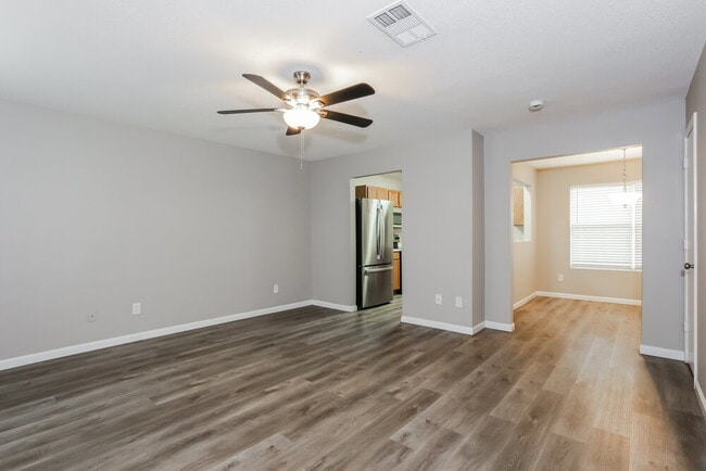 Photo - 3148 Heritage Ln