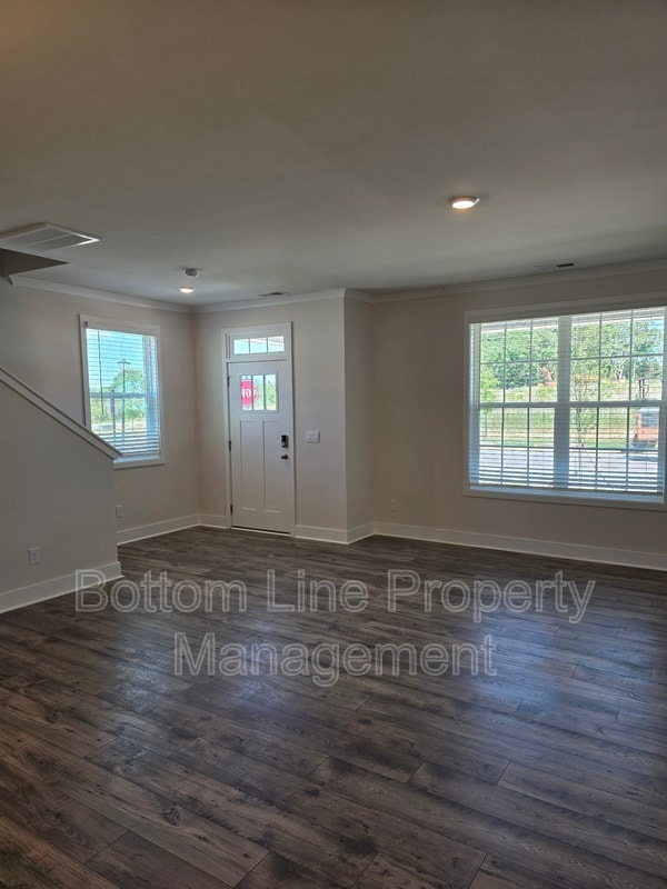 Photo - 1010 Whistling Pl