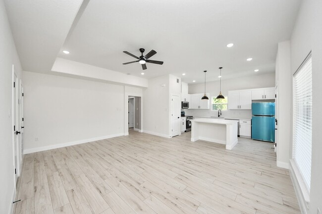 Photo - 7815 Joy St