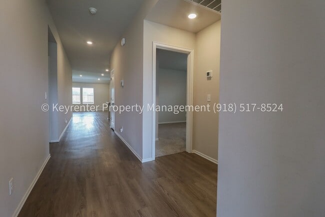Photo - 4 Bed | 2 Bath | Claremore | Estates at Stone Creek
