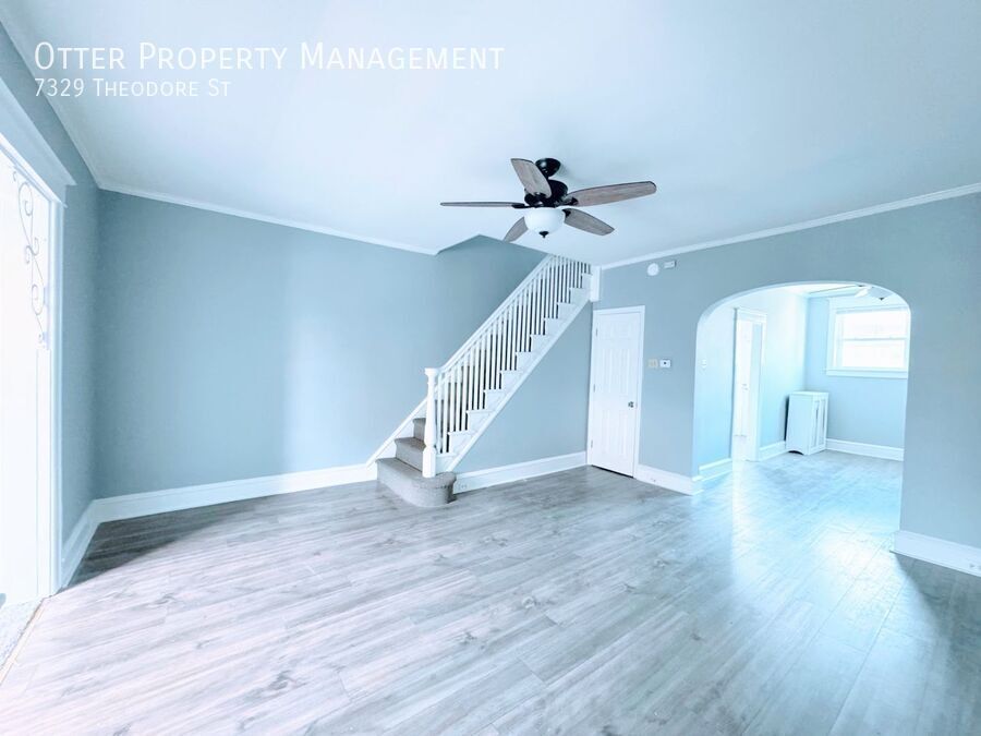 Photo - 7329 Theodore St-