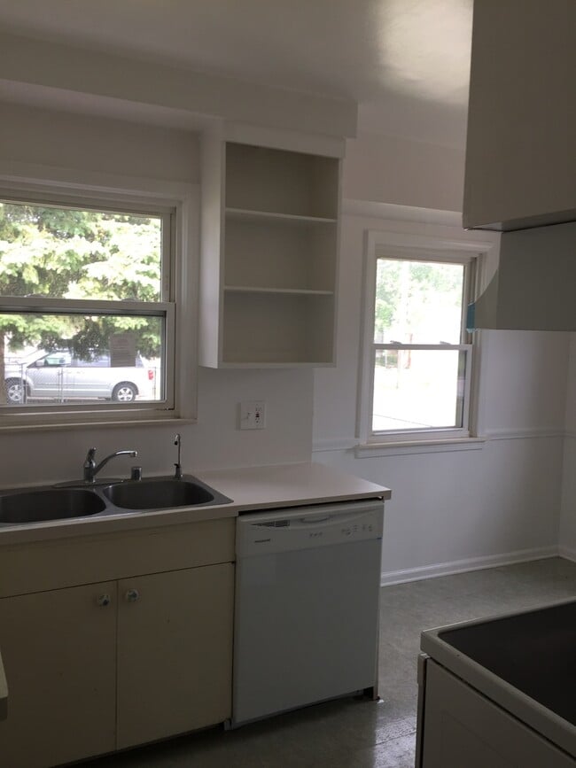 Photo - A Charming 3 Bedroom Bungalow, Hardwood Floors, Fenced in Backyard