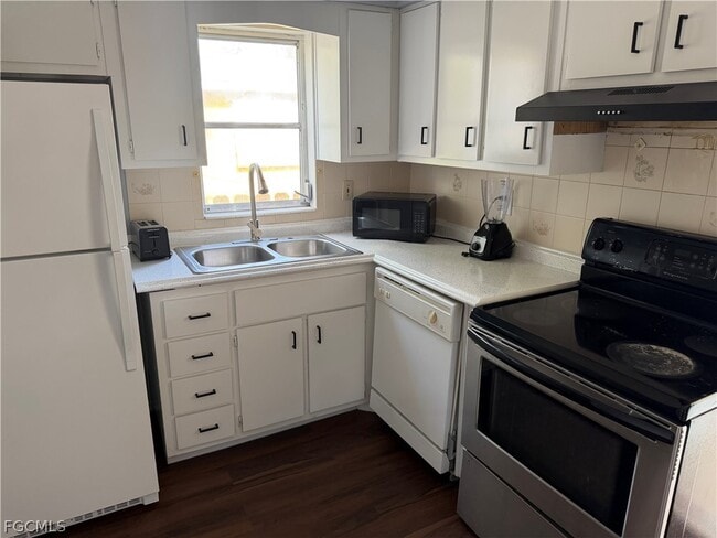 Photo - 303 Canyon Dr N