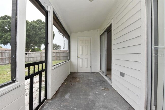 Photo - 2809 Waxy Willow Ln
