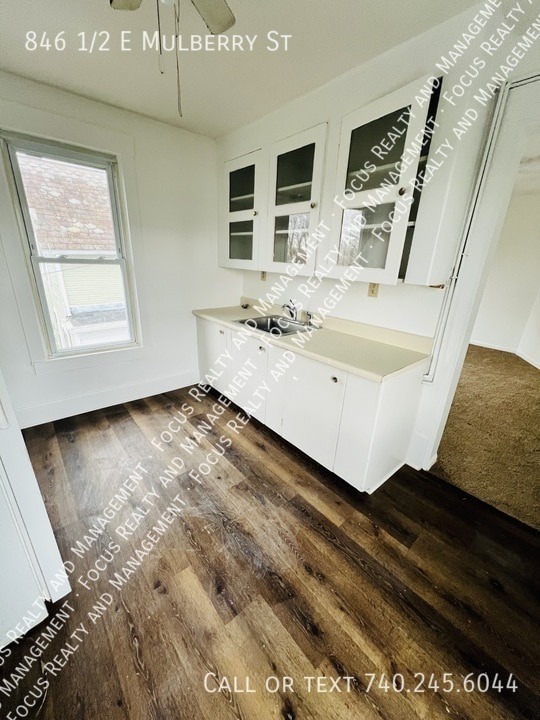 Photo - 846 1/2 E Mulberry St-