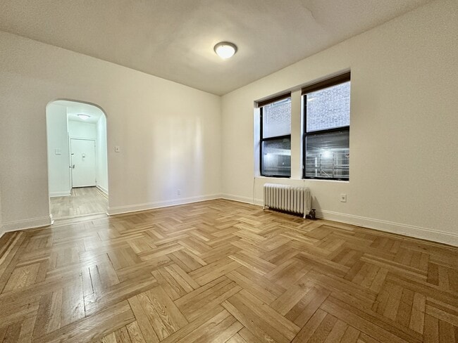 Photo - 664 W 163rd St Unit 6