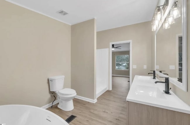 Photo - 116 Pine Log Ford Rd