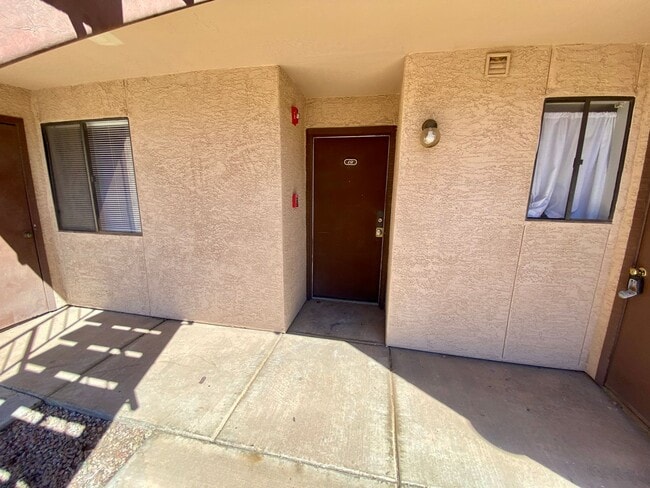 Photo - 2 bedroom 2 bath Condo near ASU Unidad 131