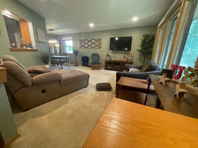 Photo - 6016 S 19th St