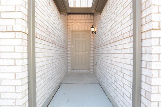 Photo - 1608 Etosha Dr