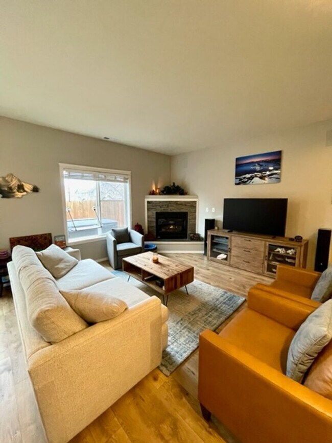 Photo - Beautiful 4 bedroom NW Bend Home!