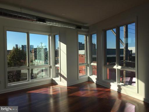 Building Photo - 320 Cecil B. Moore Ave Unit 5 Rental