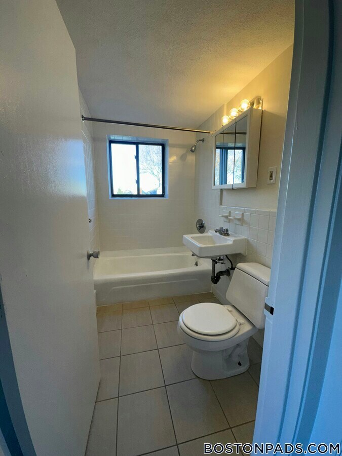 Photo - 15 Chester St Unit 47