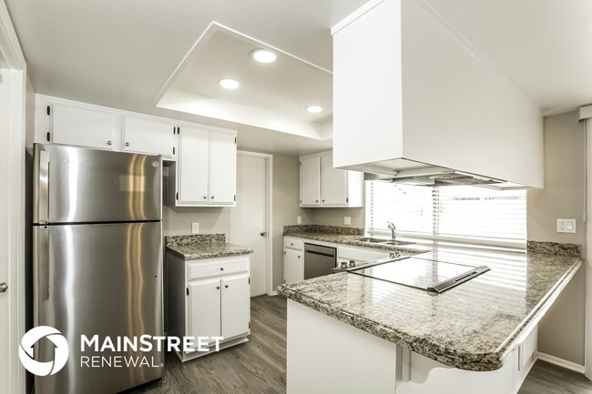 Photo - 6413 W Mission Ln