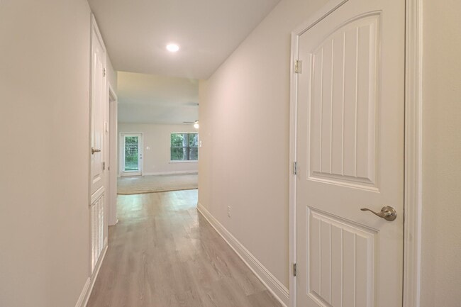 Photo - 14097 Plantation Oaks Dr