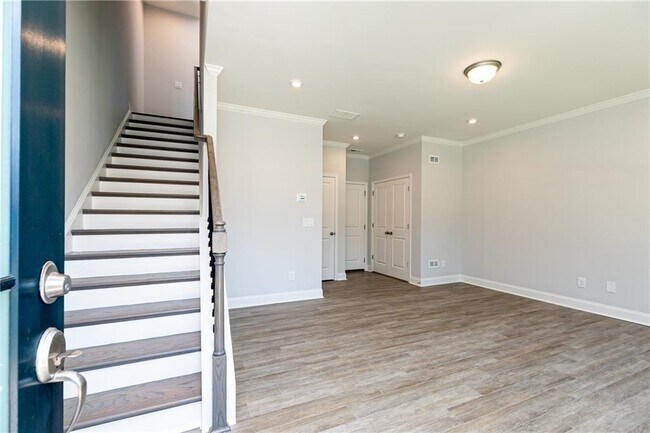 Photo - 1009 Taylor Ct