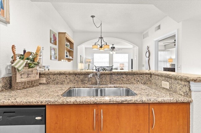 Photo - 158 SW Peacock Blvd Unit 30105