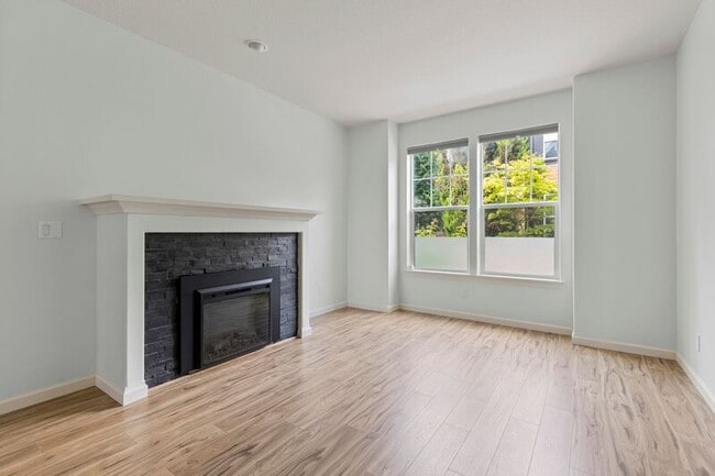 Photo - 7282 NE Stoneybrook St