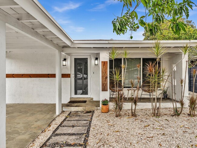 Photo - 1617 NW 7th Ave Casa