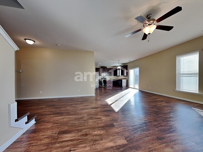 Photo - 173 Magnolia Dr