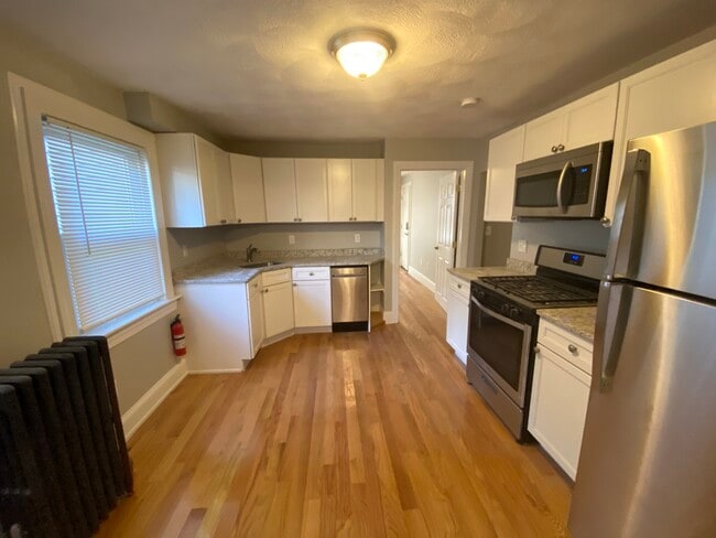 309 Highland Ave Unit R
