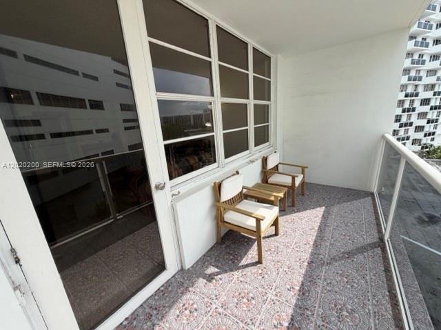 Photo - 3725 S Ocean Dr Unit 615