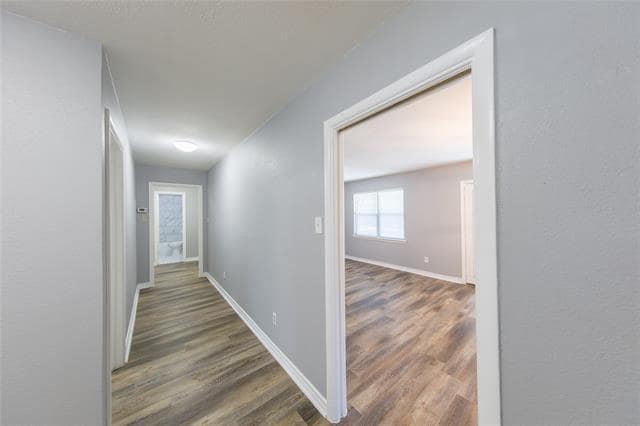 Photo - 418 Apollo Rd