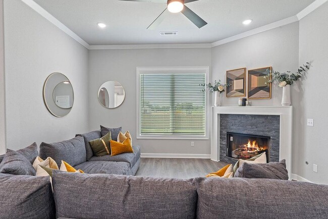 Photo - 1817 Edwards St