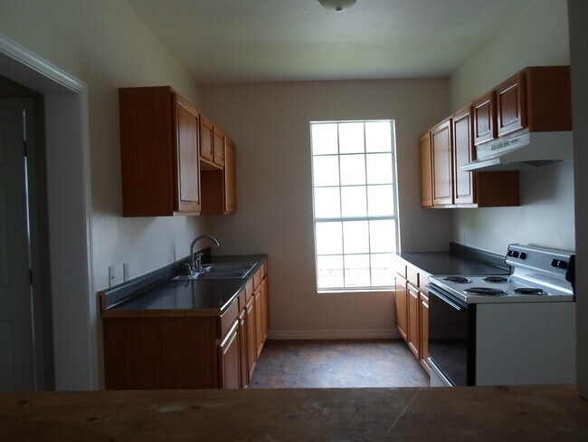 Photo - 1610 Lexington Ave