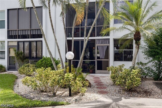 Photo - 5959 Winkler Rd Unit 103