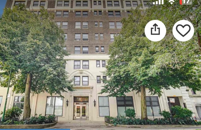 Photo - 1205 W Sherwin Ave