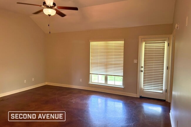 Photo - 8943 Smith Ranch Dr