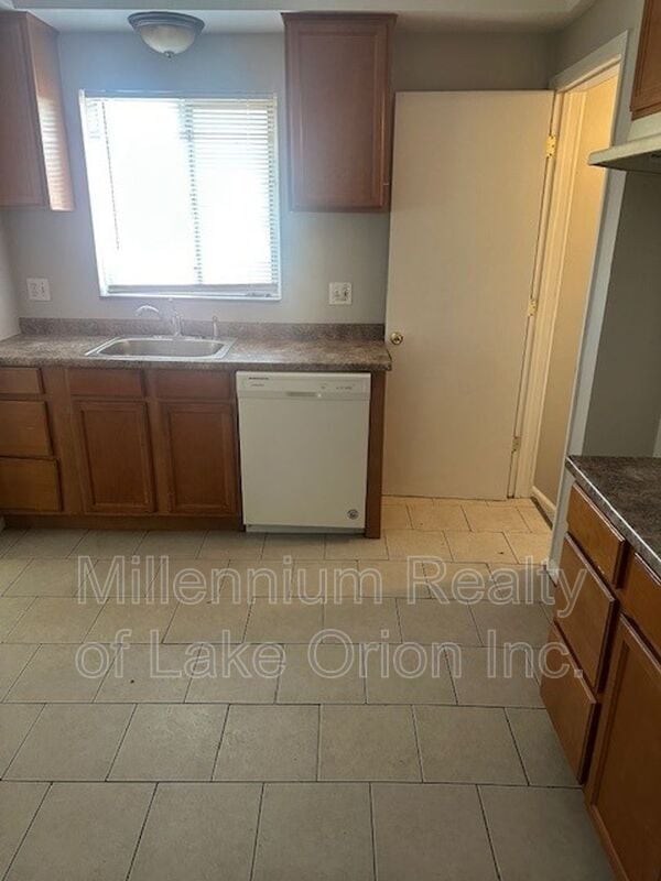 Photo - 19288 Lahser Rd