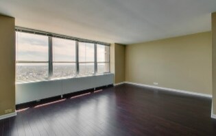 Photo - 655 W Irving Park Rd Unit 5409