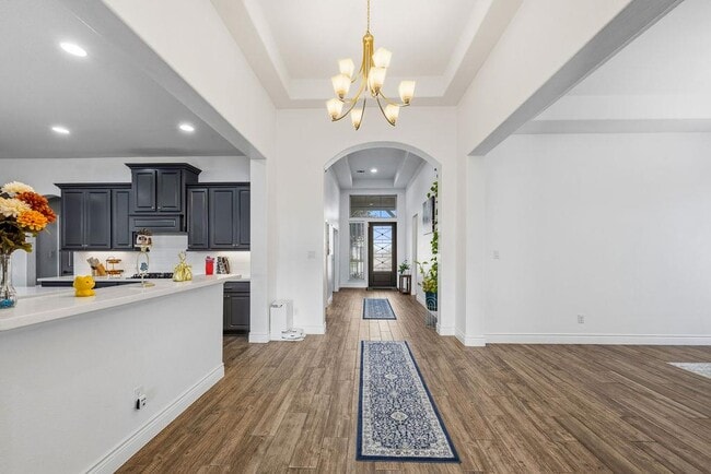 Photo - 504 Montalcino Ln