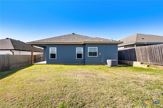 Photo - 1526 Black Kettle Trl