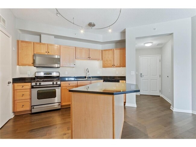 Photo - 500 500 E Grant St Unit 1304