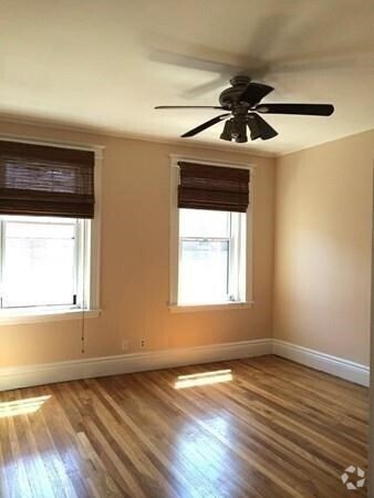 Building Photo - 60 Queensberry St Unit 15 Rental