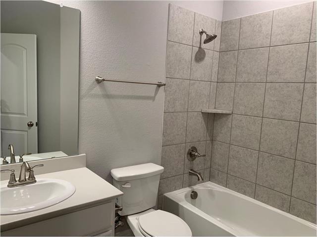 Photo - 1401 Brindle Dr